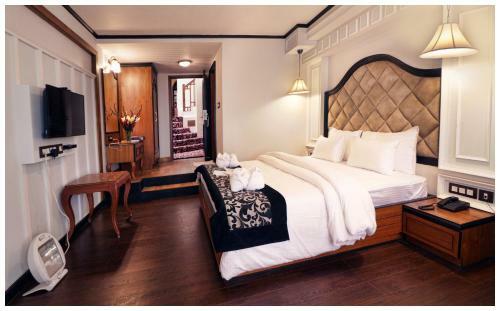 Hotel Pinetree Mall Road - Darjeeling