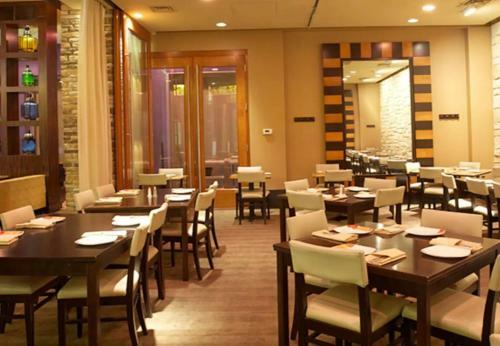 Hotel Pinetree Mall Road - Darjeeling