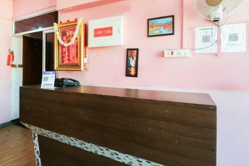 Hotel Oyo 22101 Shree Raksha Comfort