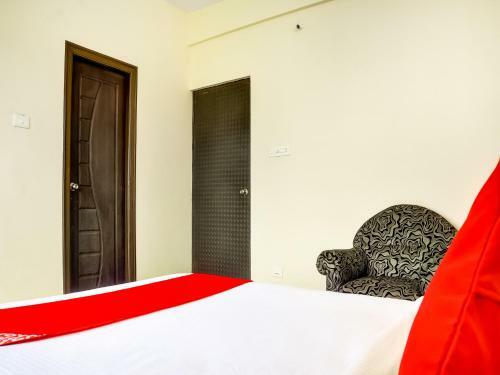 Oyo 74291 Hotel Relax Inn