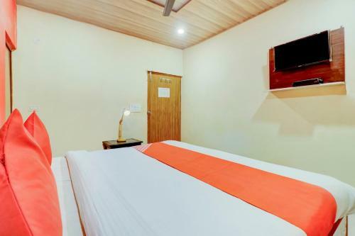 Oyo 76835 Hotel New Royal King One