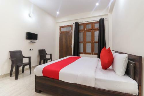 Oyo 46253 A R Hotel