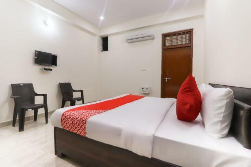 Oyo 46253 A R Hotel