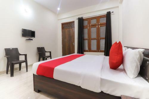 Oyo 46253 A R Hotel
