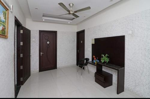 Hotel Nstay Premier Sector 31