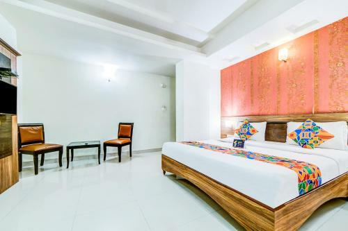 Fabhotel Nandini Grand