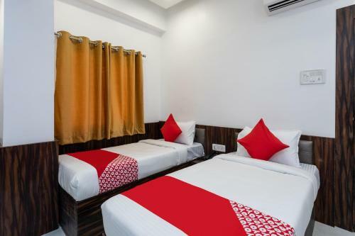 Hotel Capital O 26167 Ten Eleven Grand
