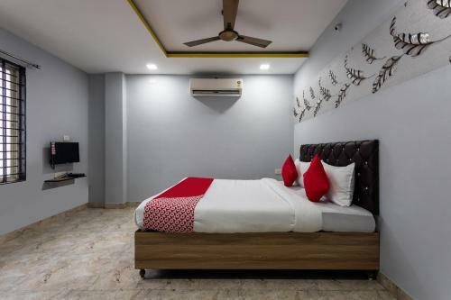 Oyo 48328 Hotel Happy Stay