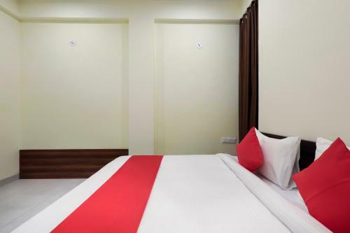 Hotel Collection O 42719 Mig Colony