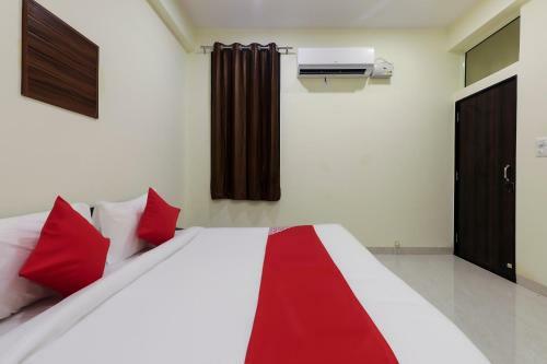 Hotel Collection O 42719 Mig Colony
