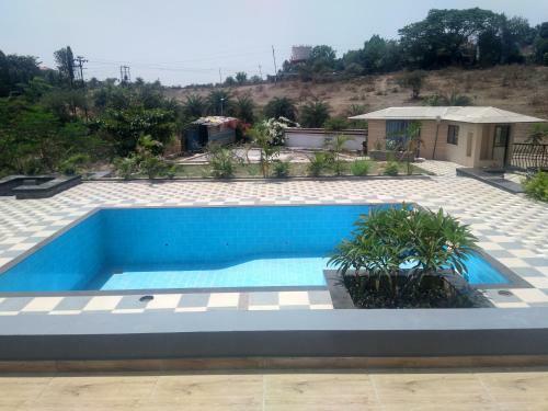 Villa Royal Meadows - Igatpuri Bungalow A