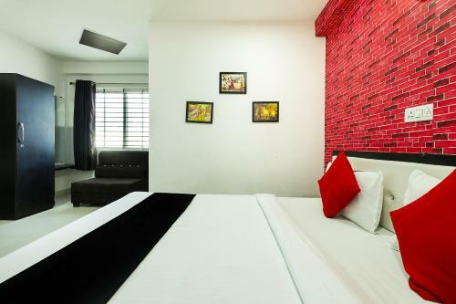 Capital O 71256 Hotel Seemansh