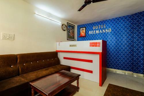 Capital O 71256 Hotel Seemansh
