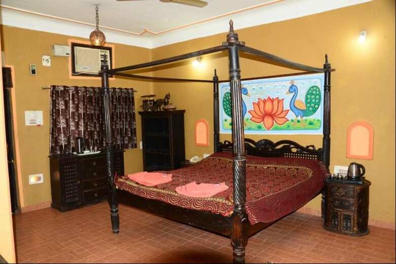 Hotel Nakhrali Dhani Village Resort
