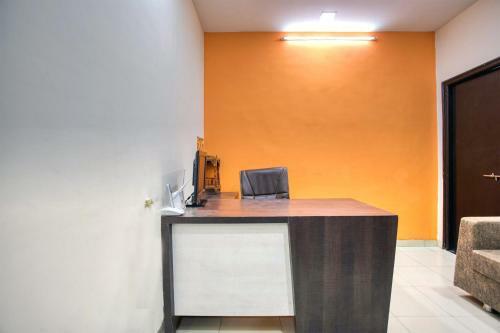 Oyo 41154 Hotel 24 Pm