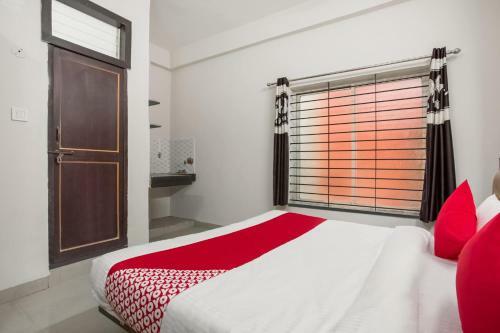 Hotel Oyo 36501 Royal Palace