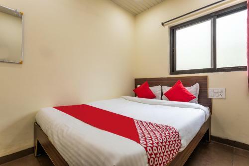 Oyo 47033 Hotel Krishna