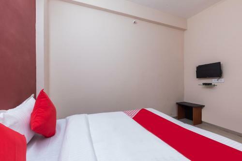 Hotel Oyo Flagship 62004 Sudipti Resort Bhagyashree Colony