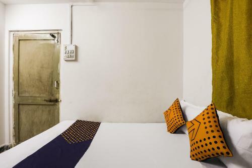 Spot On 68422 Hotel Vaishnav