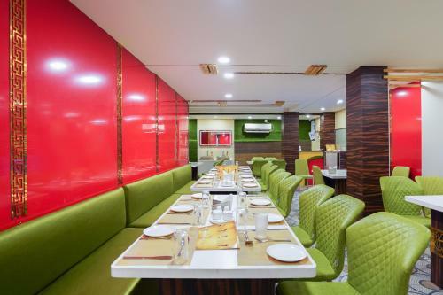 Oyo 60891 Hotel Amaze