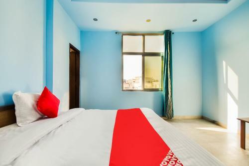 Oyo 62492 Hotel Royal Residency
