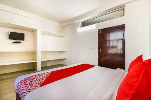 Oyo 66345 The Hotel Utkarsh Heritage
