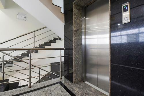 Hotel Oyo 62496 Srigandha Party Hall