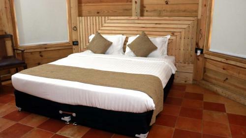 Hotel The Campollian Club