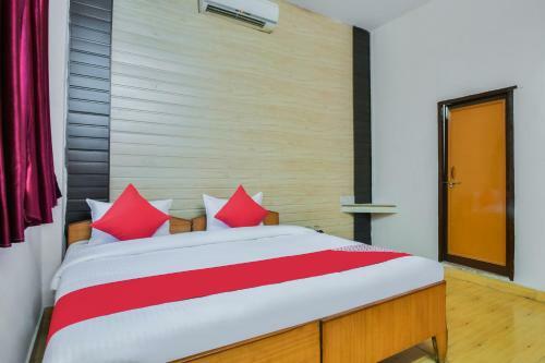 Oyo 46081 Hotel Parinay Inn