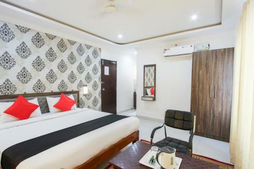 Hotel Oyo 23994 Rich Fort