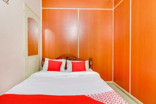 Hotel Oyo 70557 Royal Pride