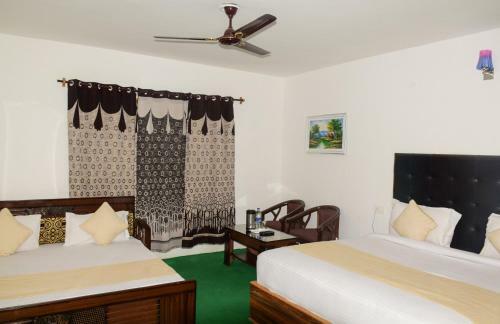 Hotel The Holidays Club