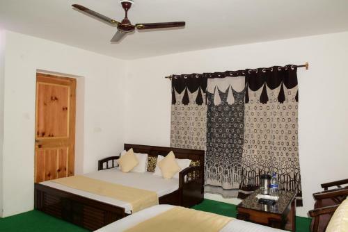 Hotel The Holidays Club