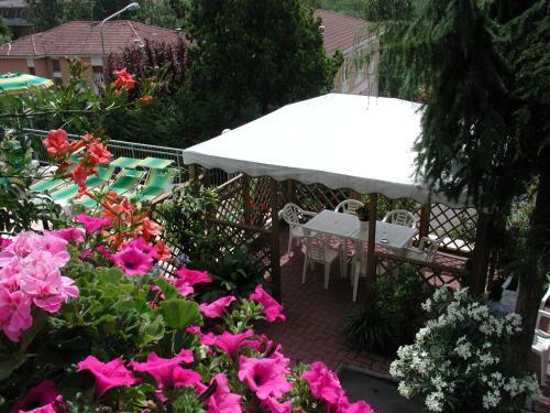 Albergo Hotel Garden Ristorante