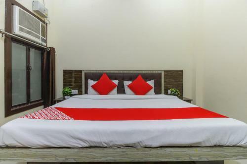 Oyo 63728 Hotel Yamuna Vilas