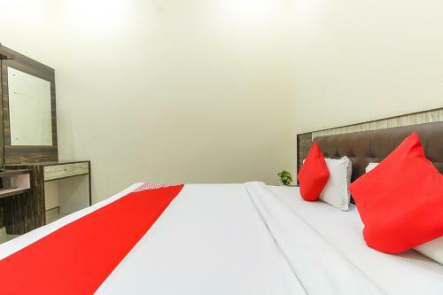 Oyo 63728 Hotel Yamuna Vilas