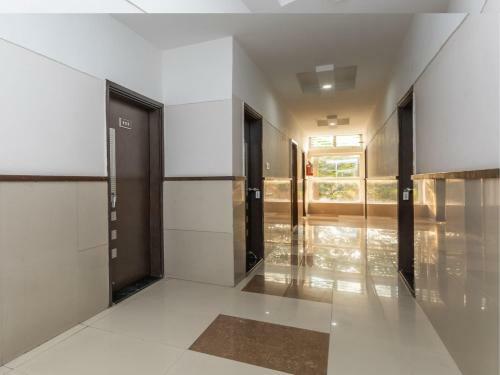 Oyo 77381 Hotel Gg Farms