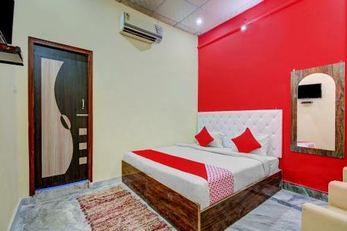 Oyo 77381 Hotel Gg Farms