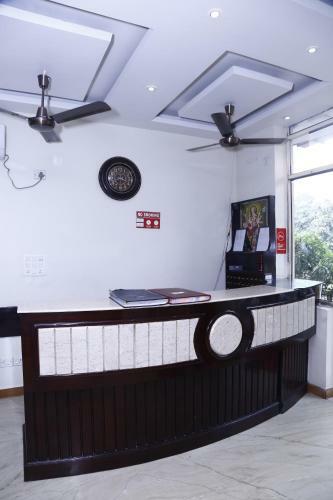 Hotel City Centre Inn - Couple Friendly Stays