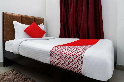 Hotel Oyo 24436 Ymd 7 Grand