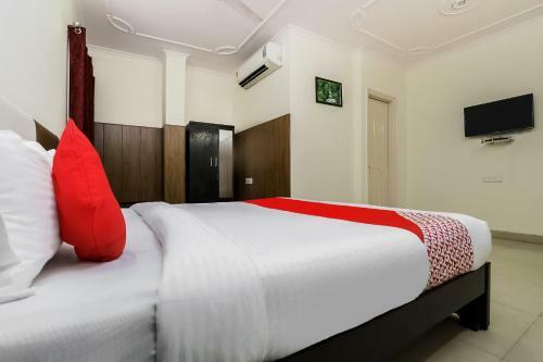 Hotel Oyo 24436 Ymd 7 Grand