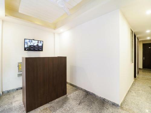 Oyo 76135 Hotel Silver Estate