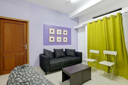 Hostal Oyo 77187 E-98