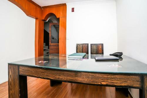 Oyo 26589 Hotel Royal Town