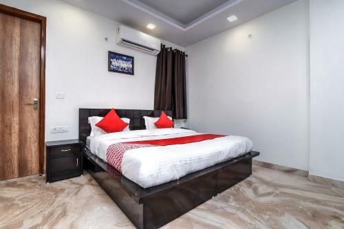 Hotel Oyo 19557 G&m