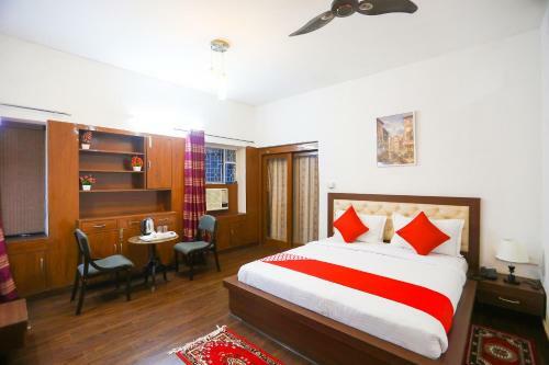 Hotel Oyo 62702 Golden Home Stay