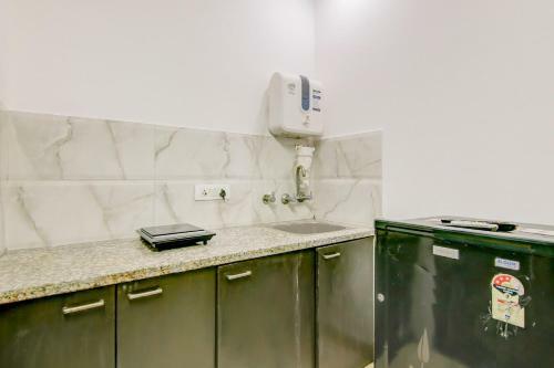Hostal Oyo Home 65301 Livin Home Stay