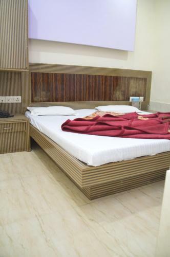 Hotel S B Guest House