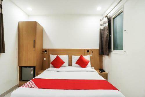 Oyo 70849 Hotel Sarvasa Residency