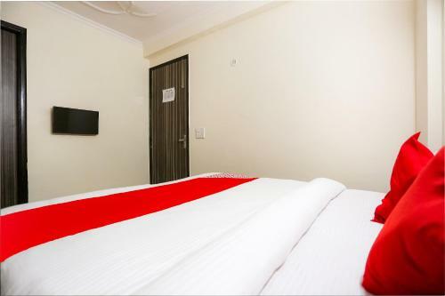 Hotel Oyo 70899 Green Heavens